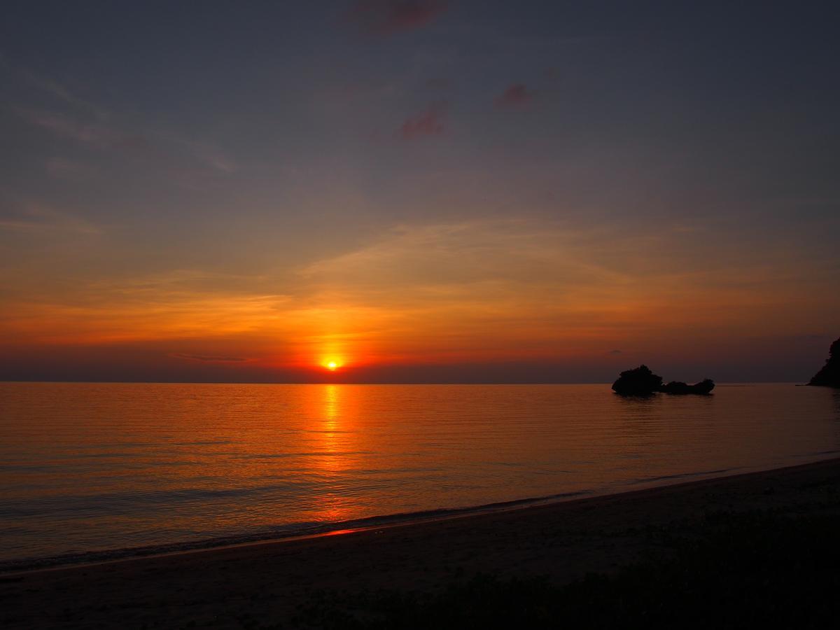 Kuganipi Beachside Inn Iriomote Urauchi Екстериор снимка