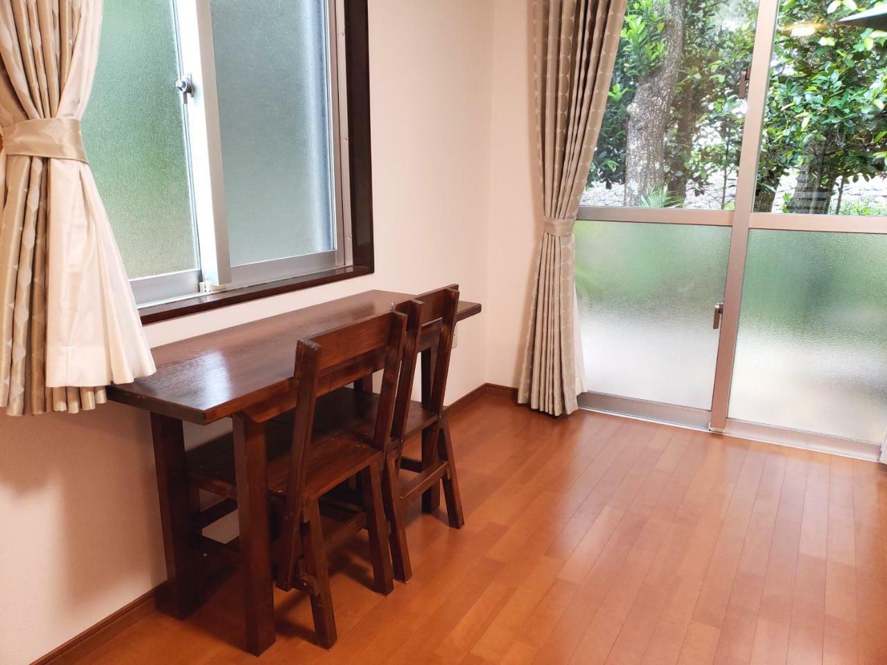 Kuganipi Beachside Inn Iriomote Urauchi Екстериор снимка